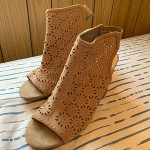 Size 10 Lauren Conrad heels